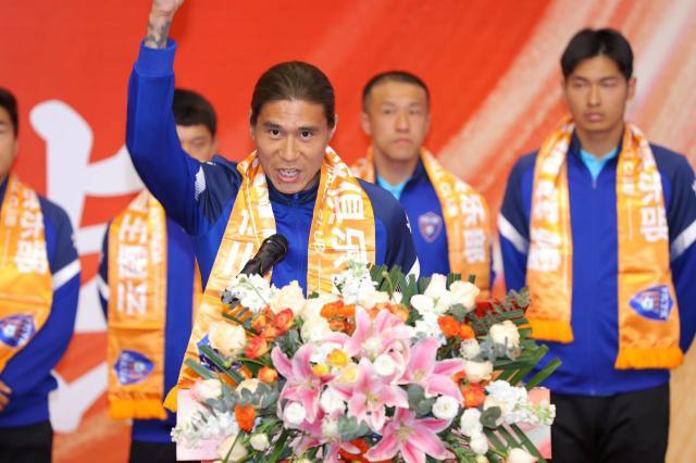 17年后归根圆了儿时梦 赵宇豪:带云南足球崛起!